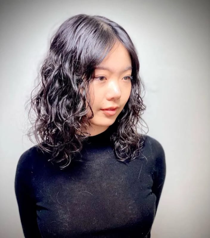 Curtain bangs and soft layers